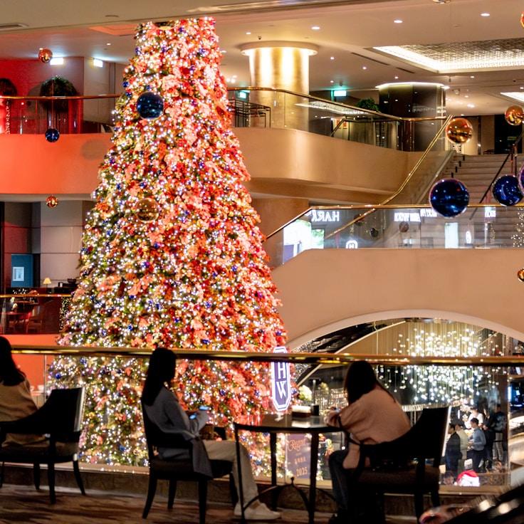 Family-friendly shopping and daily life in Canada